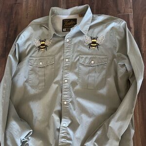 Howler bros gaucho snapshirt bees. 10 year anniversary edition.